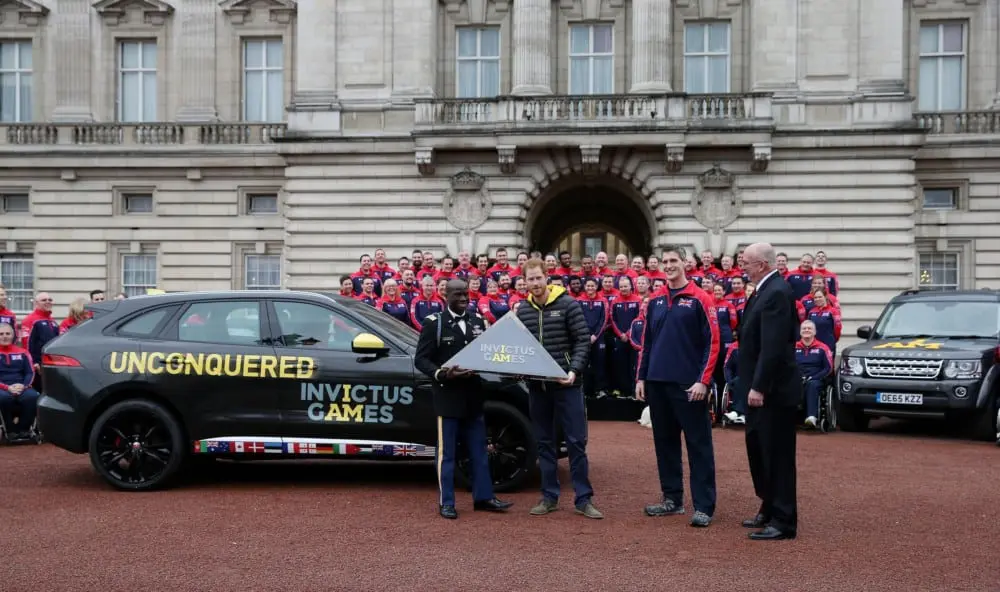 Celebrities Prince Harry presents the Invictus Games Flag to US Team Captain Will Reynolds 1 - Celebrities