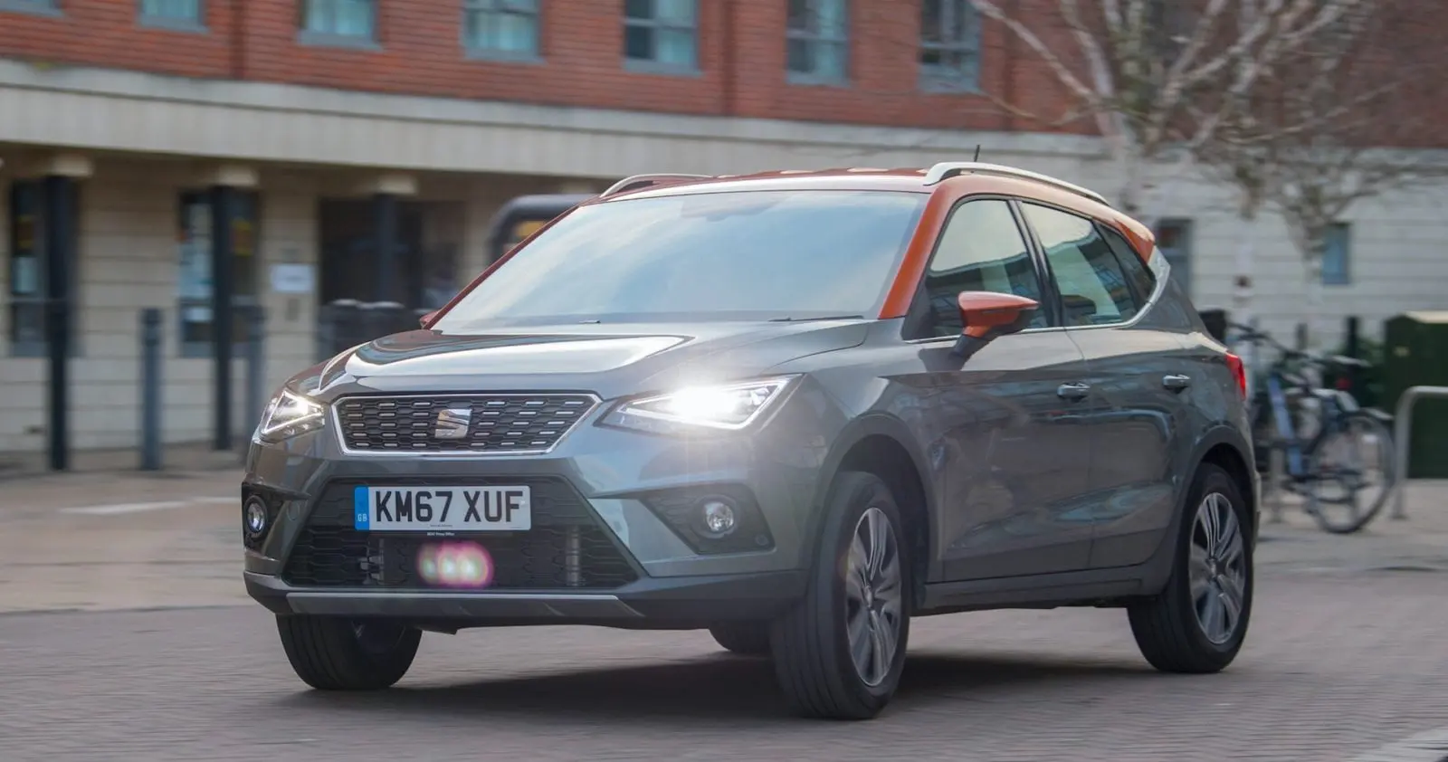 Stories SEAT Arona - Stories