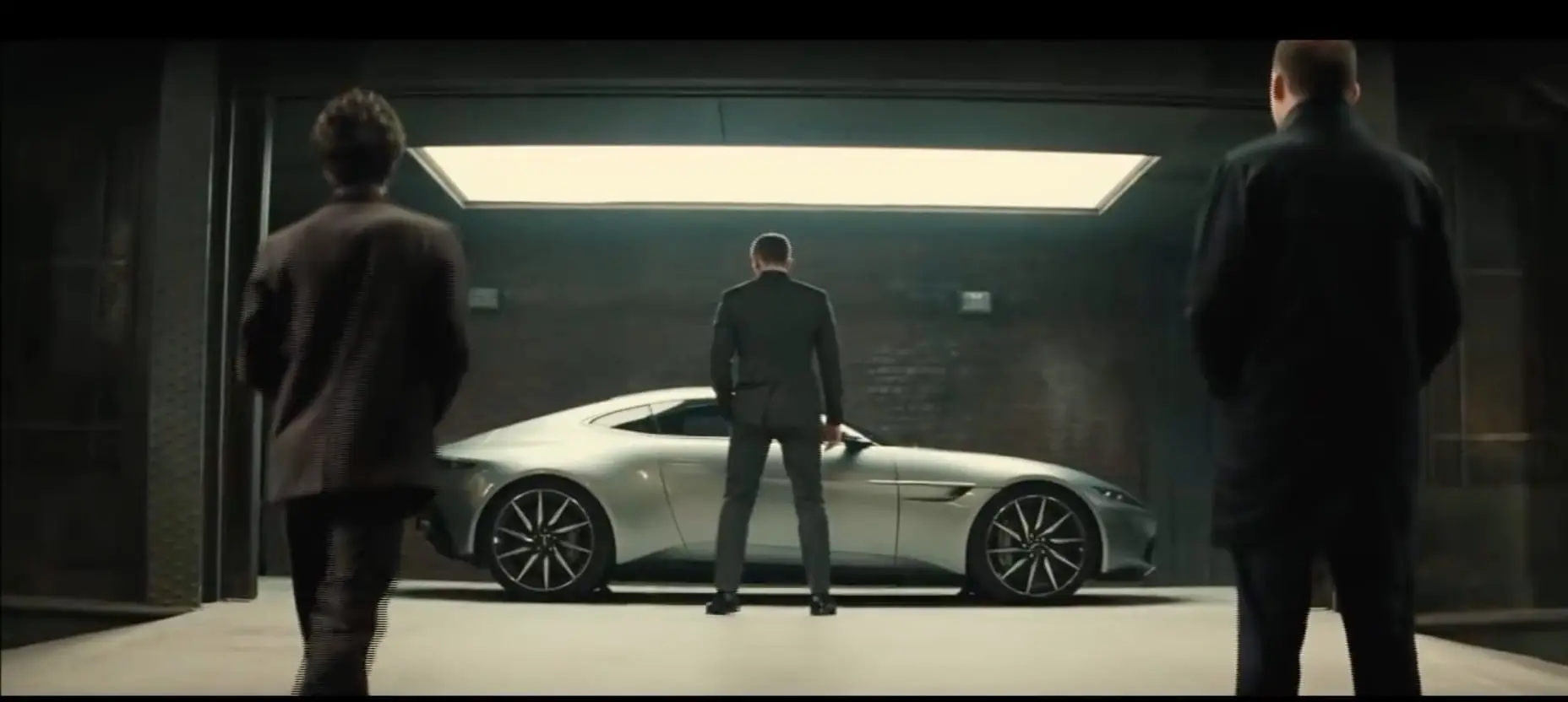 Aston Martin DB10 - Films