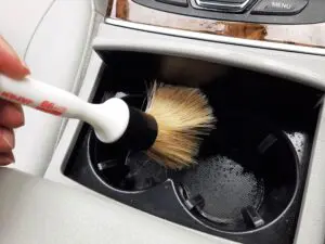 Autoglym Interior Cleaner & Sanitiser autogylm cupholders 300x225 - Autoglym Interior Cleaner & Sanitiser