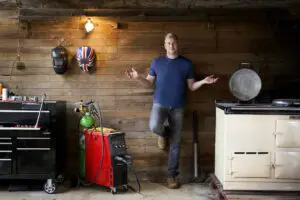 Ant Anstead: Born Mechanic Ant Anstead kitchen 300x200 - Ant Anstead: Born Mechanic