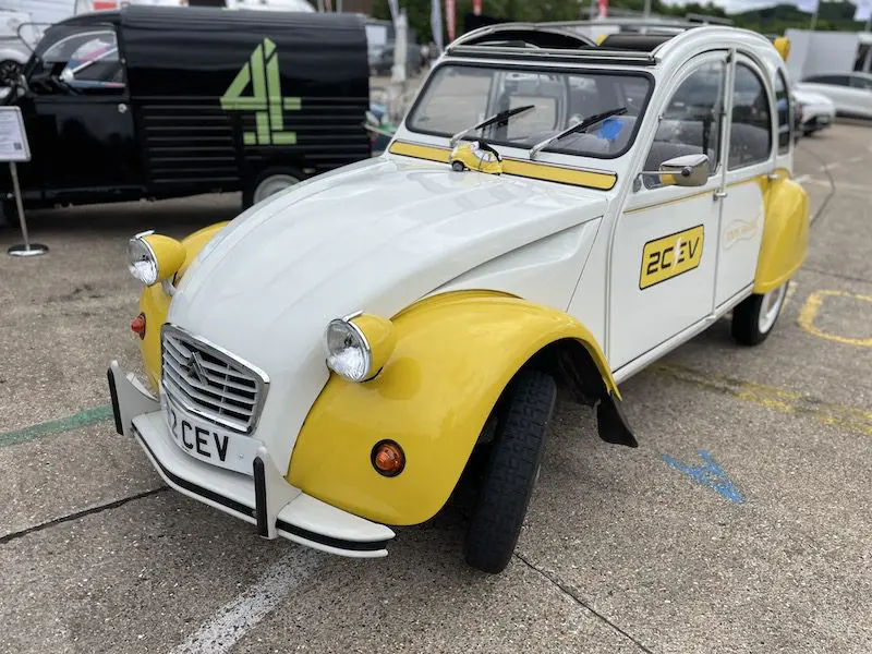 Electric Citroen 2CV