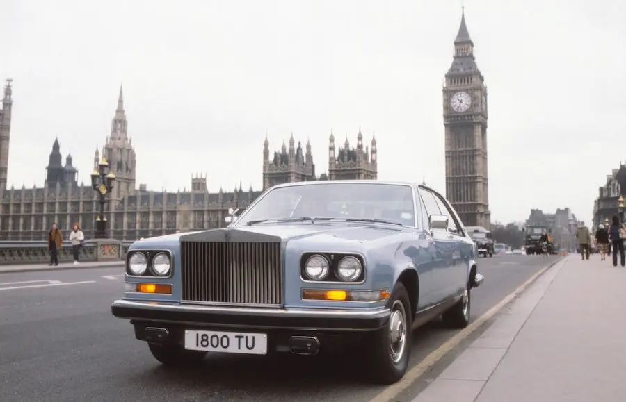 Stories rolls royce camargue y - Stories