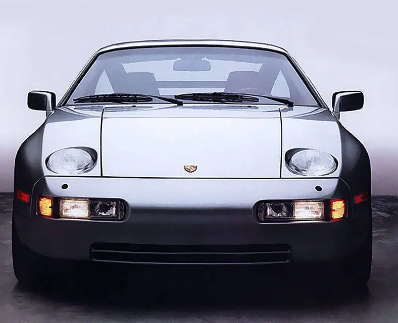 Porsche 928 GTS Review