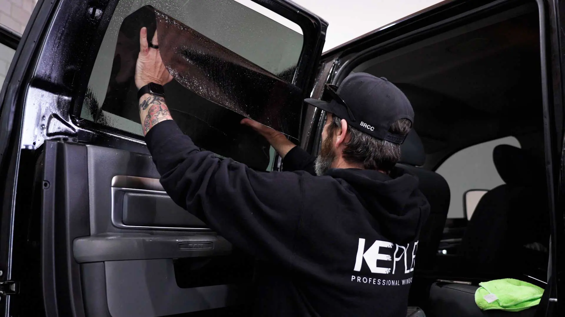 Car Window Tinting Installing Landscape 1519 - Stories