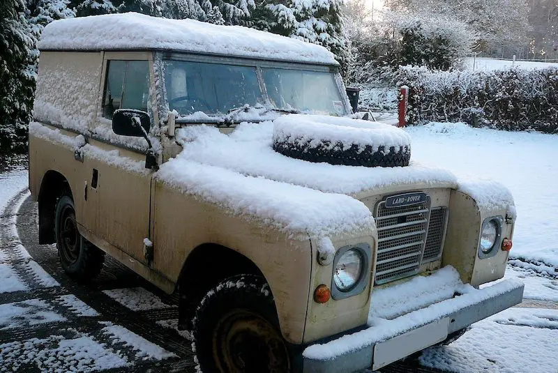 The AA is on patrol for Santa as Brits fear sleigh overload this Christmas