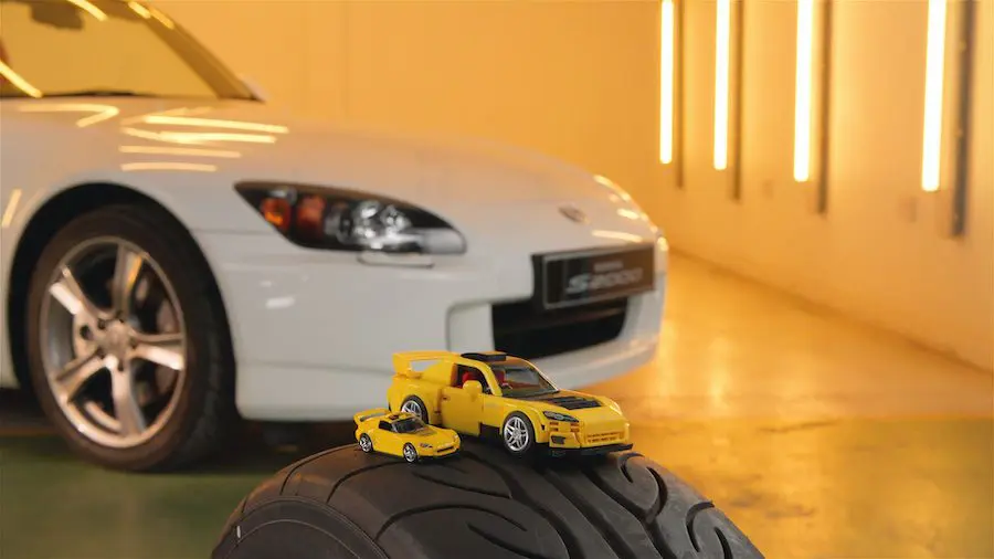 Mattel Brick Shop™ and Hot Wheels® Collector Builds Honda Hot Wheels S2000 Front - Mattel Brick Shop™ and Hot Wheels® Collector Builds