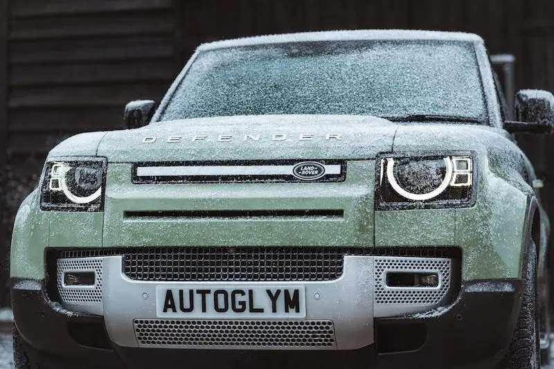 Autoglym reveal two-thirds of younger drivers don’t fully clear ice from windscreens