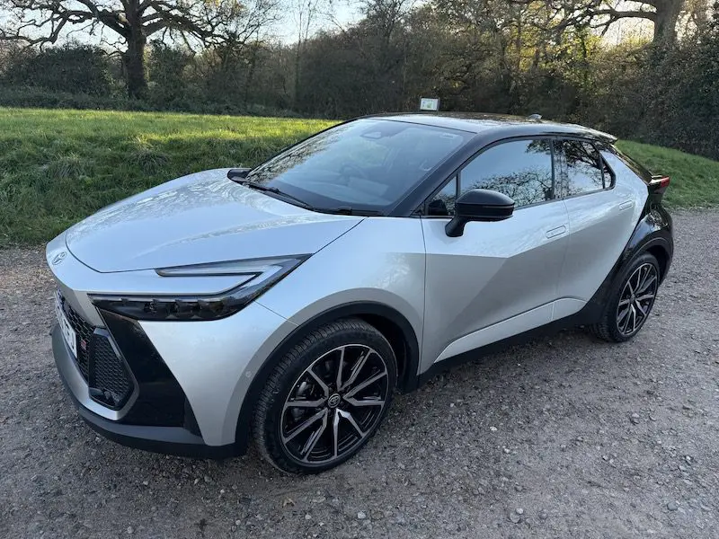 Toyota C-HR PHEV GR Sport