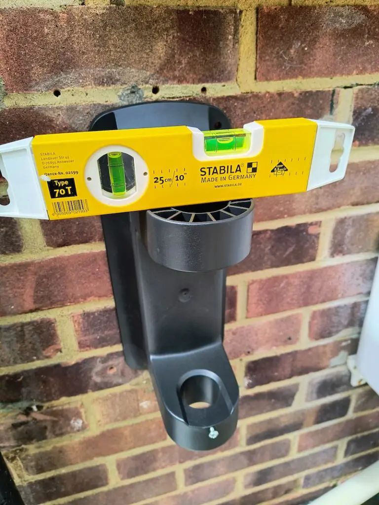 Gardena Wall-Mounted Hose Box – RollUp M/L 25 metre PHOTO 9 768x1024 - Gardena Wall-Mounted Hose Box – RollUp M/L 25 metre