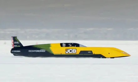 JCB Hydromax powers to 368.347mph Speed Record