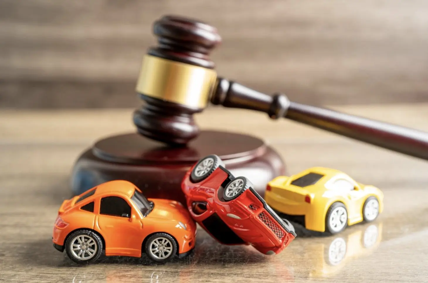What to Expect During Your First Meeting With an Attorney After a Crash  - Stories