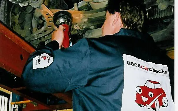 How a Professional Garage Helps Prevent Costly Vehicle Repairs