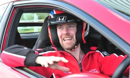 Ricky Wilson Kaiser Chief Test Drives Honda Civic Type R