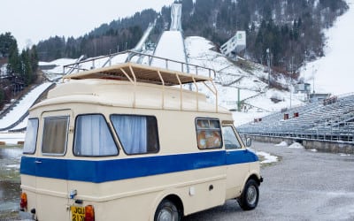 win eddie the eagles van 400x250 - Celebrities