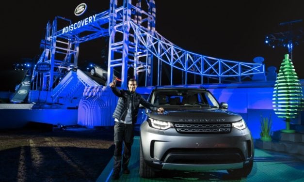 Land Rover Discovery – The Amazing Lego launch