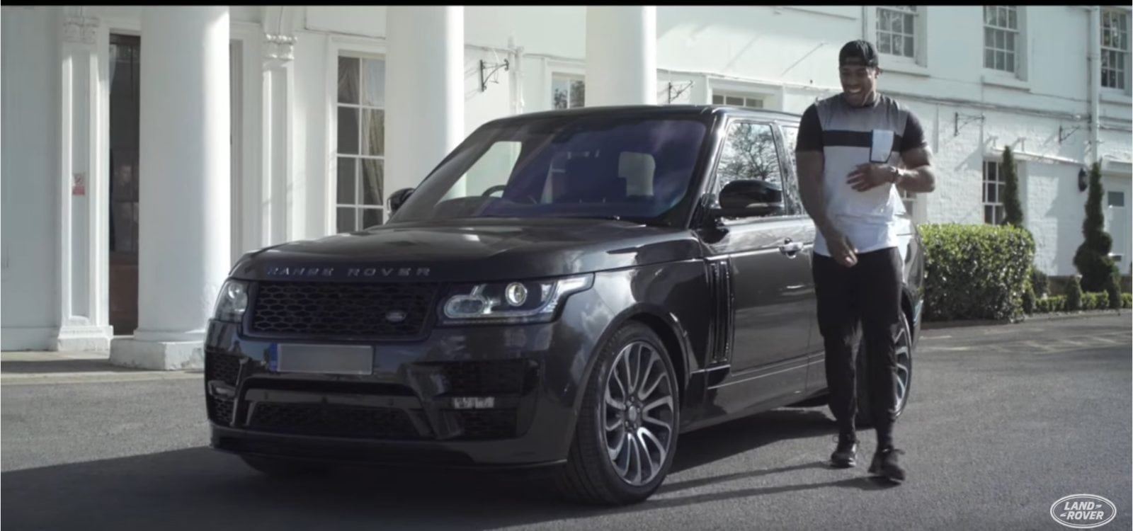 Владелец range rover. Range Rover SVO. Anthony Joshua range Rover. Обвес SVO для range Rover 2013+ в стиле. Владелец Рендж Ровер.