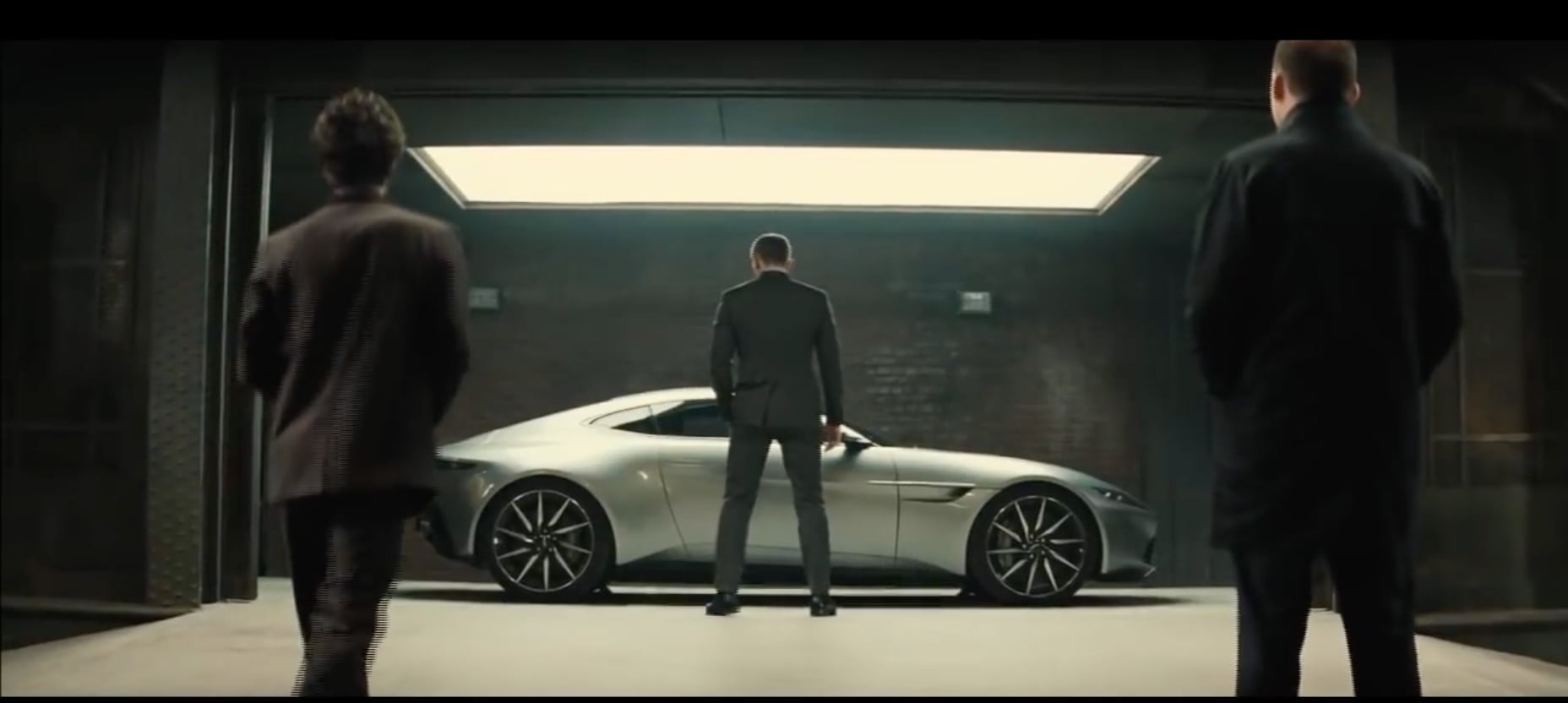 Aston Martin DB10 - Films