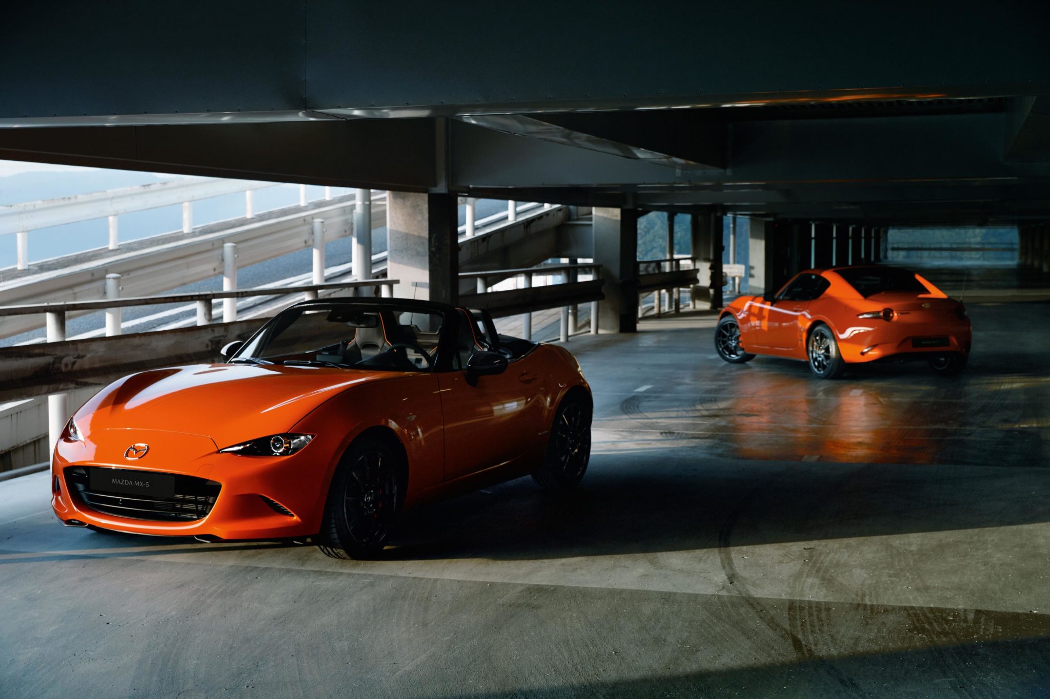 Stories MAZ1901 2019 MX 5 ROADSTER SOFTTOP RF 19CY 30th SV US LHD C11 EXT FQ RQ 39L LHD - Stories