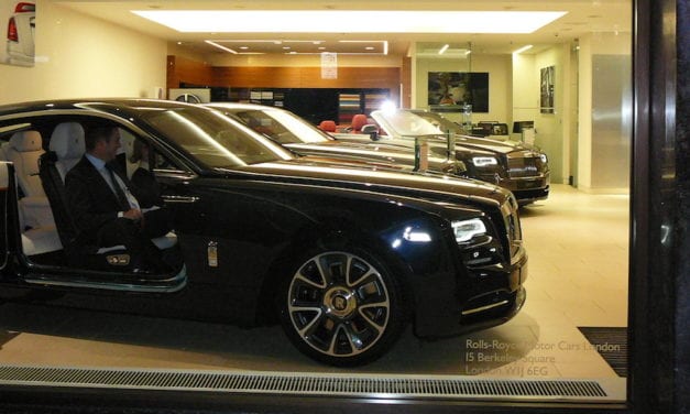 HOW BRITONS CHOOSE THEIR CARS IN 2019 REVEALED BY INSURE THE GAP