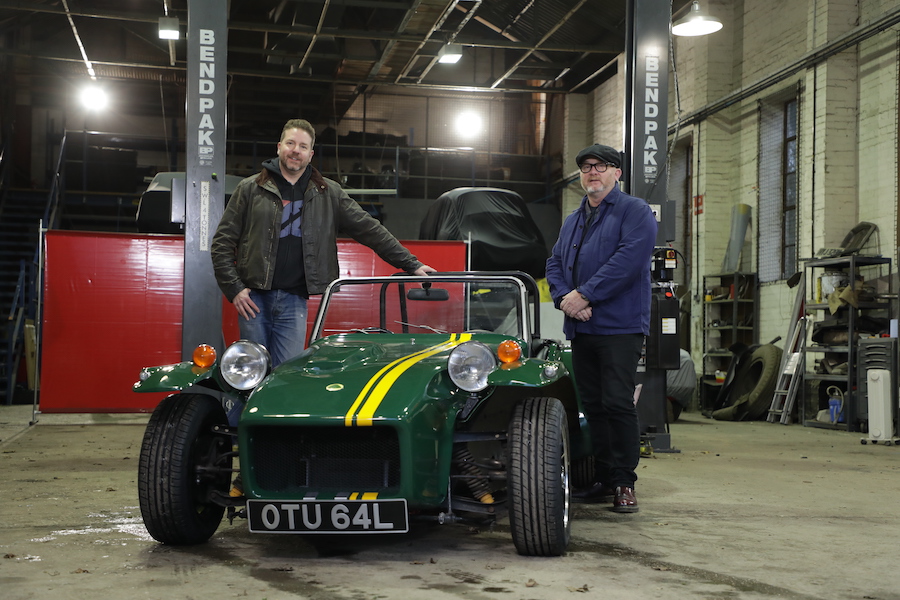 Salvage Hunters Classic Cars