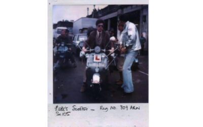 Vespa 400x250 - Stories
