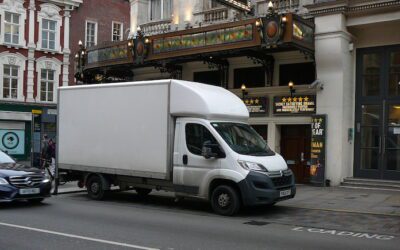 Truck insurance 4 key differences 400x250 - Stories