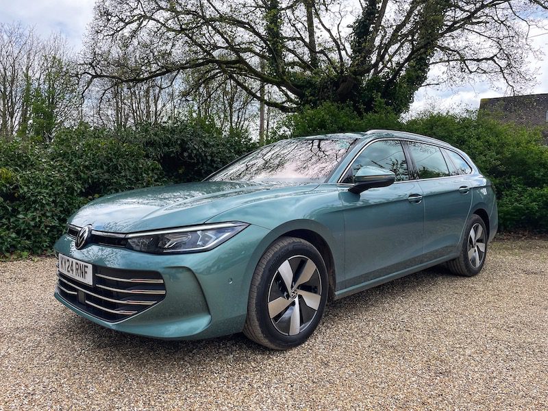 Volkswagen Passat Estate 2024 Review