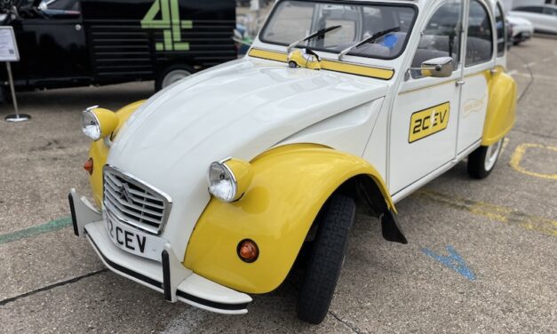 Electric Citroen 2CV