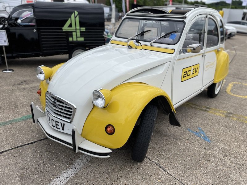 Electric Citroen 2CV