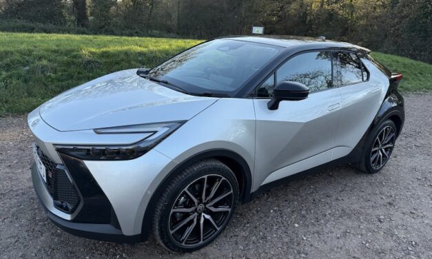 Toyota C-HR PHEV GR Sport