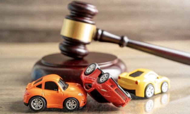 What to Expect During Your First Meeting With an Attorney After a Crash